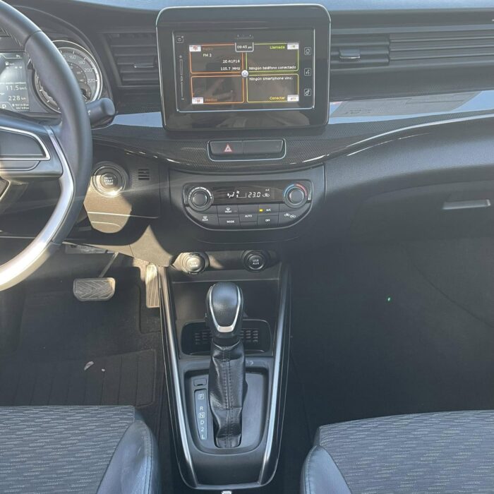 SUZUKI ERTIGA XL7 GLX 2022 Imagen de la galería