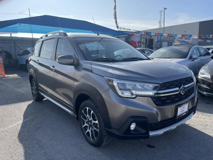 SUZUKI ERTIGA XL7 GLX 2022 Imagen de la galería