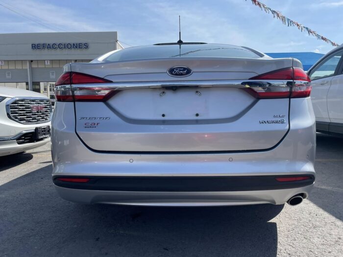 Ford Fusion Hybrid 2017 Imagen de la galería