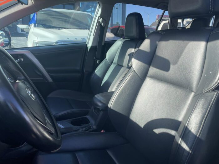 TOYOTA RAV4 XLE PLUS 2018 Imagen de la galería