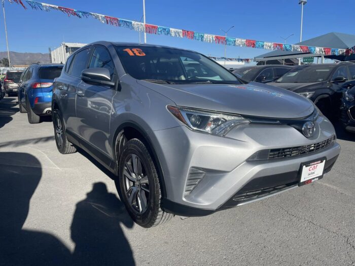 TOYOTA RAV4 XLE PLUS 2018 Imagen de la galería