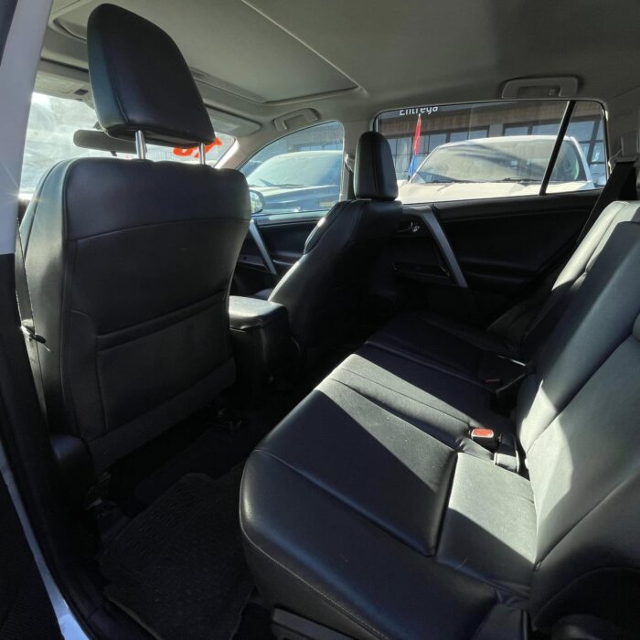 TOYOTA RAV4 XLE PLUS 2018 Imagen de la galería