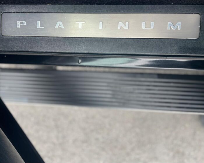 FORD LOBO PLATINUM 2017 Imagen de la galería