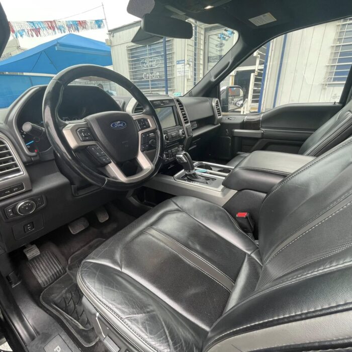 FORD LOBO PLATINUM 2017 Imagen de la galería