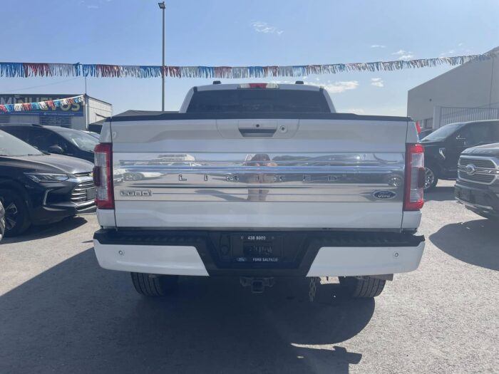 FORD LOBO LIMITED HEV 2022 Imagen de la galería