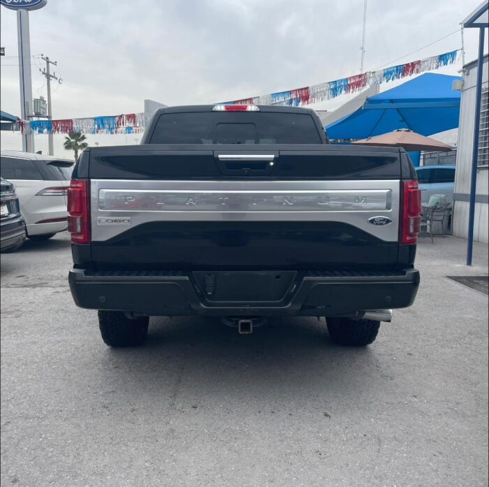 FORD LOBO PLATINUM 2017 Imagen de la galería