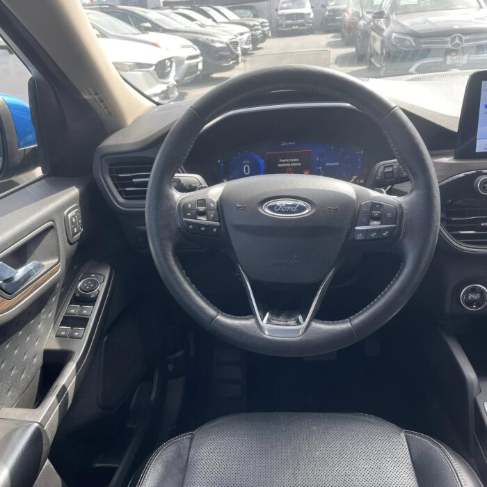 FORD ESCAPE TITANIUM 2020 Imagen de la galería