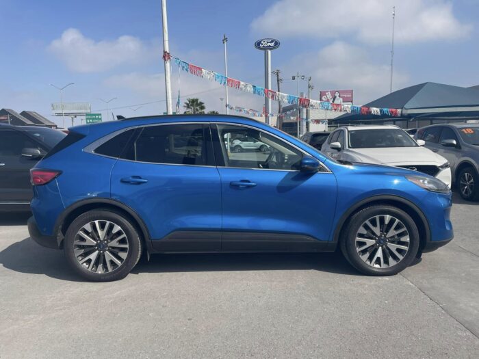 FORD ESCAPE TITANIUM 2020 Imagen de la galería