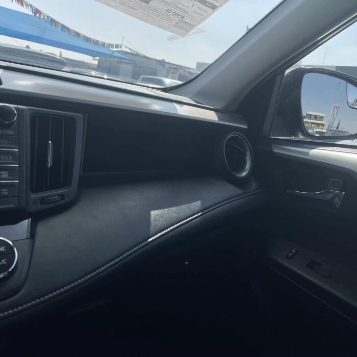 TOYOTA RAV4 XLE PLUS 2018 Imagen de la galería