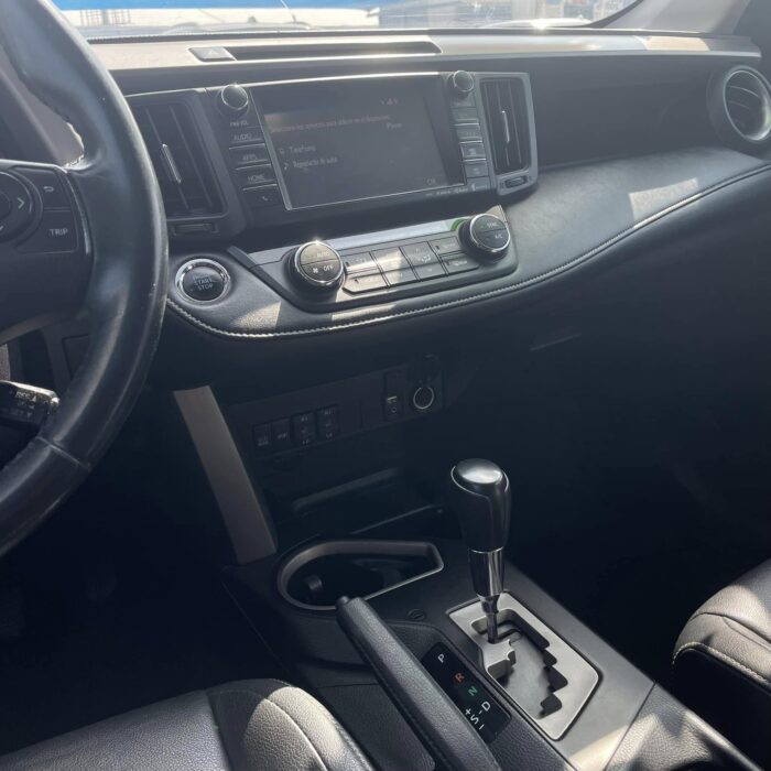 TOYOTA RAV4 XLE PLUS 2018 Imagen de la galería