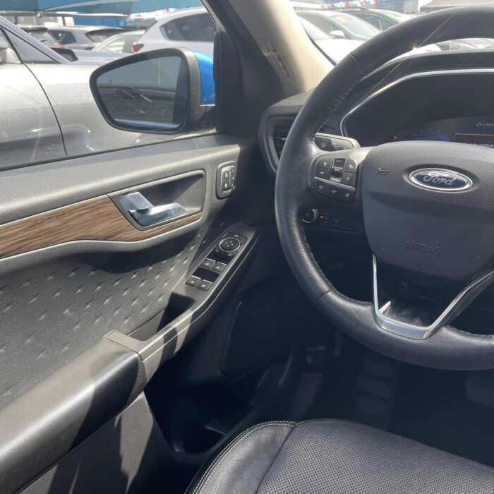 FORD ESCAPE TITANIUM 2020 Imagen de la galería
