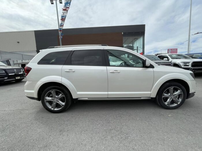 DODGE JOURNEY SXT SPORT 2017 Imagen de la galería