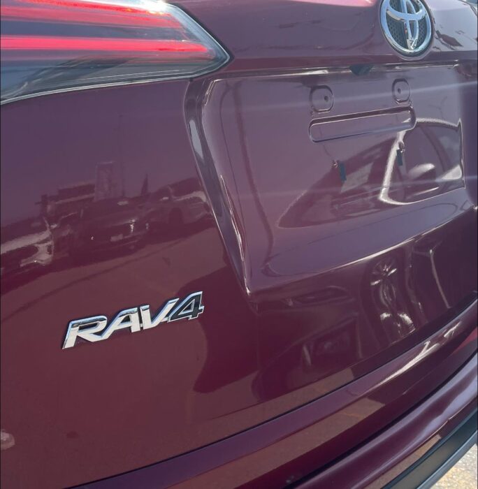 TOYOTA RAV4 XLE PLUS 2018 Imagen de la galería