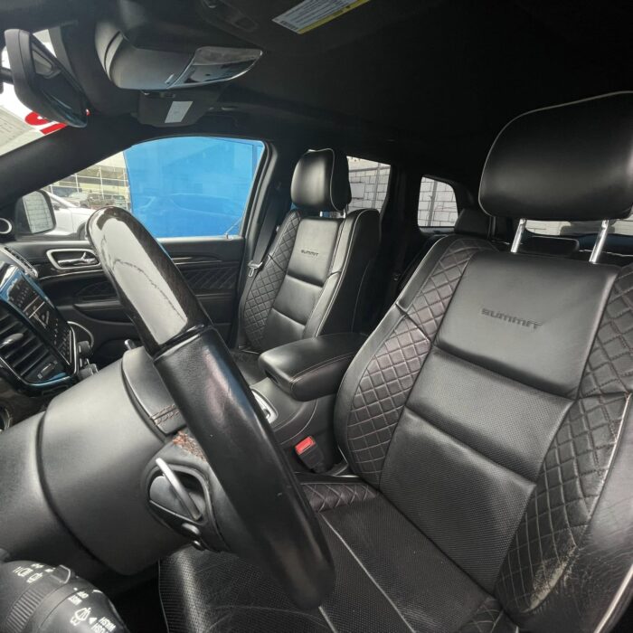 JEEP GRAND CHEROKEE SUMMIT 2019 Imagen de la galería