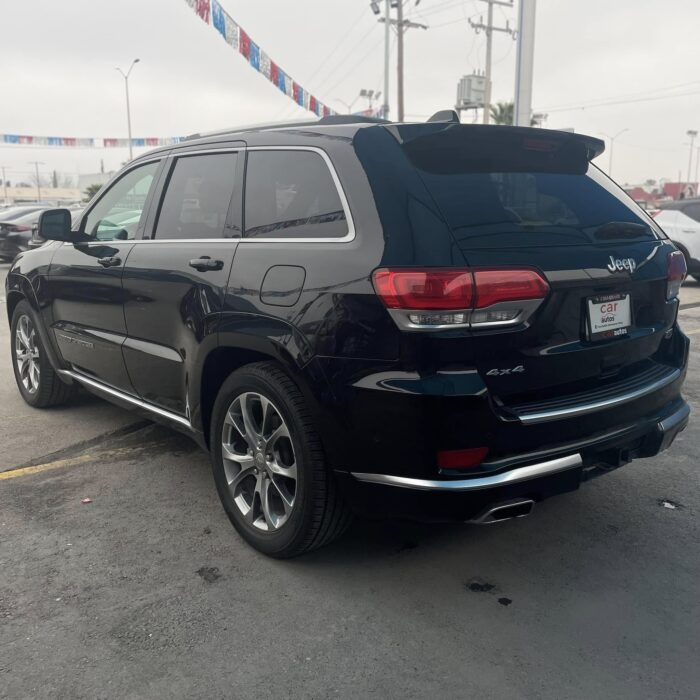 JEEP GRAND CHEROKEE SUMMIT 2019 Imagen de la galería