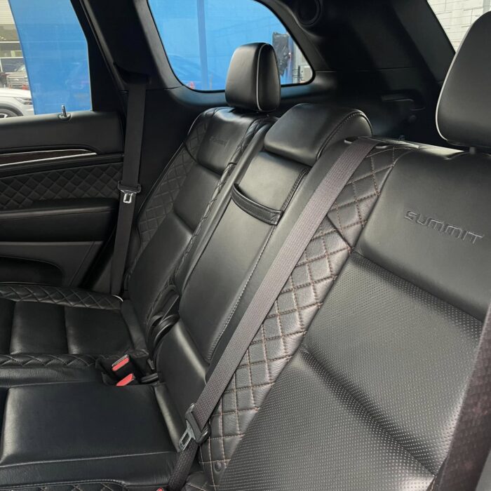 JEEP GRAND CHEROKEE SUMMIT 2019 Imagen de la galería