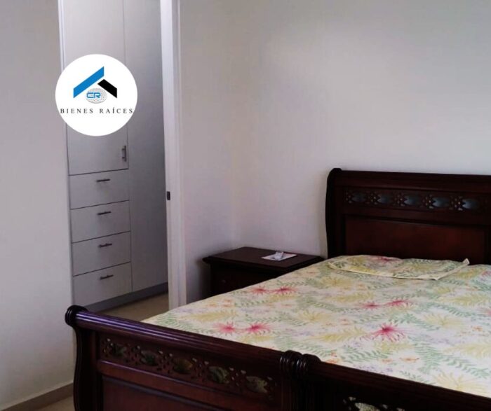 Casa en renta amueblada en Rincón de los Encinos. Imagen de la galería