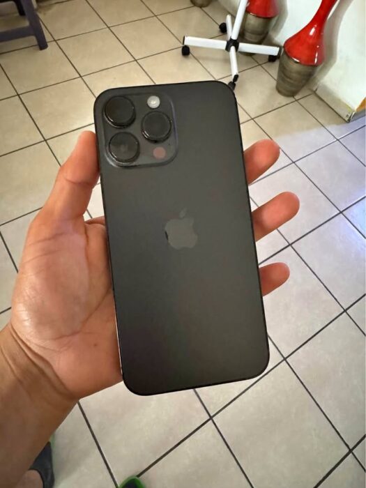 iPhone 14 Pro Max Batería al 86% 256GB liberado de fábrica cualquier chip. Imagen de la galería