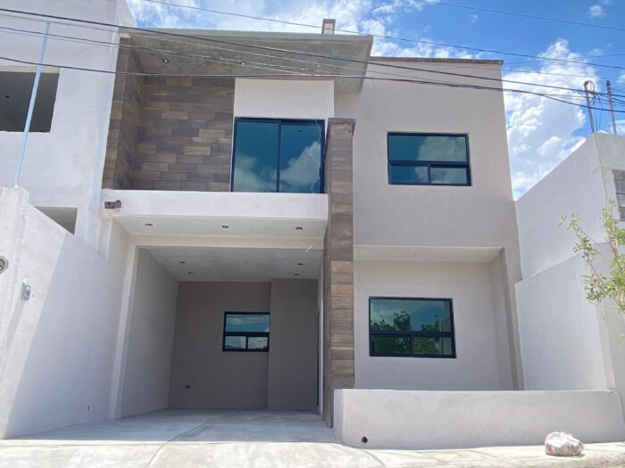 ¡Venta de casa Ramos Arizpe Centro! Imagen de la galería