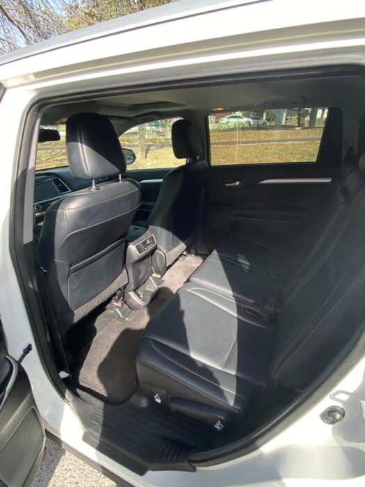 Tu nueva camioneta te esta esperando Imagen de la galería